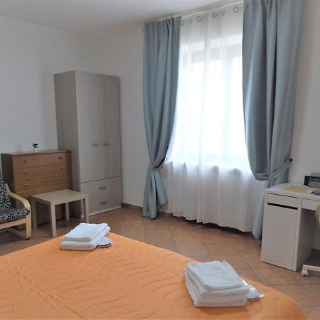 Amo' Le Langhe Bed and Breakfast Narzole Buitenkant foto