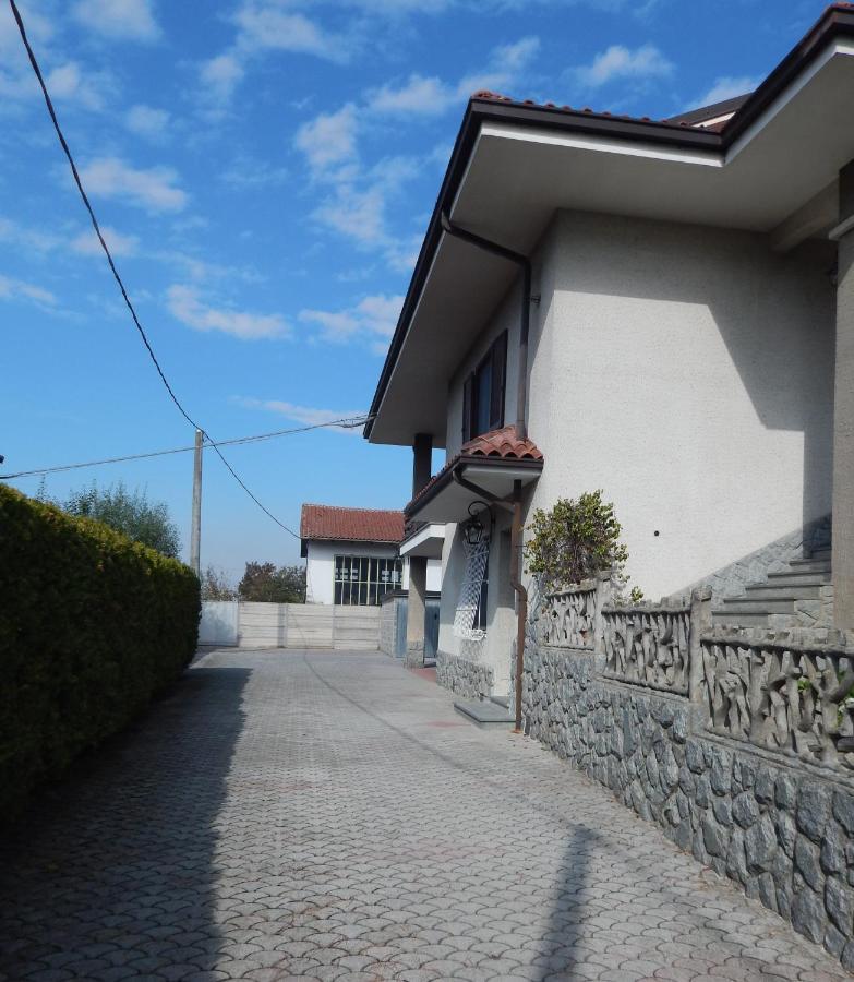 Amo' Le Langhe Bed and Breakfast Narzole Buitenkant foto