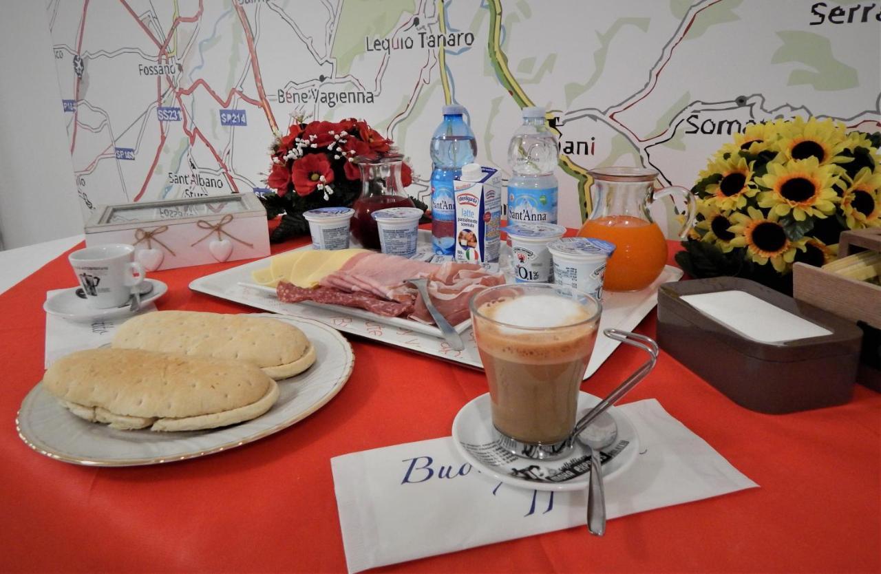 Amo' Le Langhe Bed and Breakfast Narzole Buitenkant foto